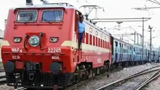 कानपुर को होली पर रेलवे का बड़ा तोहफा: मुंबई सेंट्रल से चलेगी सुपरफास्ट स्पेशल ट्रेन, जानें टाइमिंग
