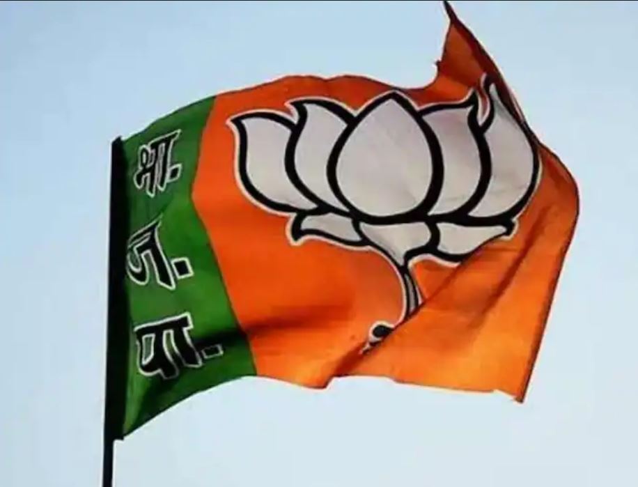 Kanpur: BJP की लिस्ट में पहली बार पार्षद पद पर 11 मुस्लिम चेहरे, इन नामों ने चौंकाया